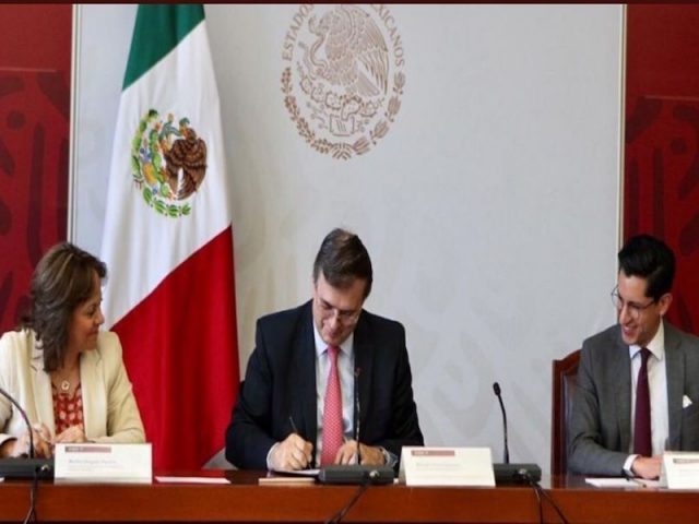 SRE aprueba matrimonios igualitarios en consulados mexicanos