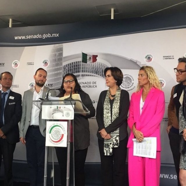 Morena presenta iniciativa para prohibir “cura a la homosexualidad” en todo el país